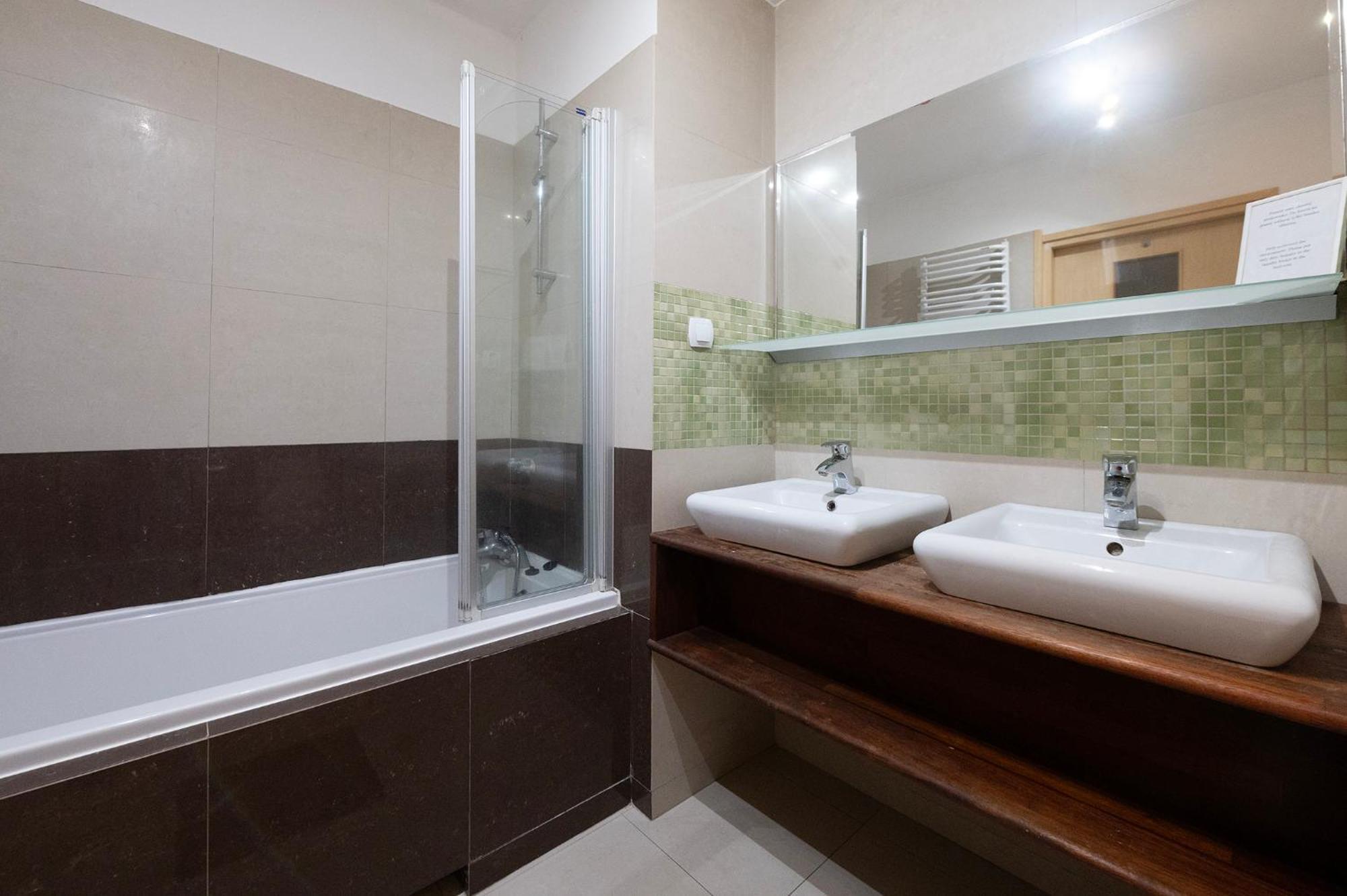 Piotrkowska-ll-70m Cosy&freeparking Apartment